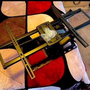 New Wall mount comes with original screws ‼️